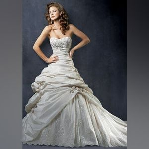Sa Belle Wedding Dress
